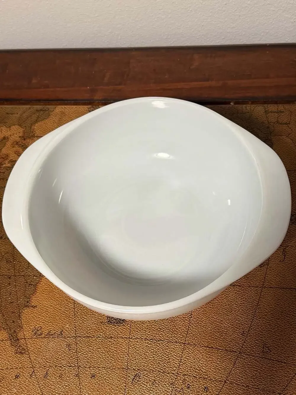 VTG Pyrex Opal White Milk Glass 022  and 023 Casserole Dish Set